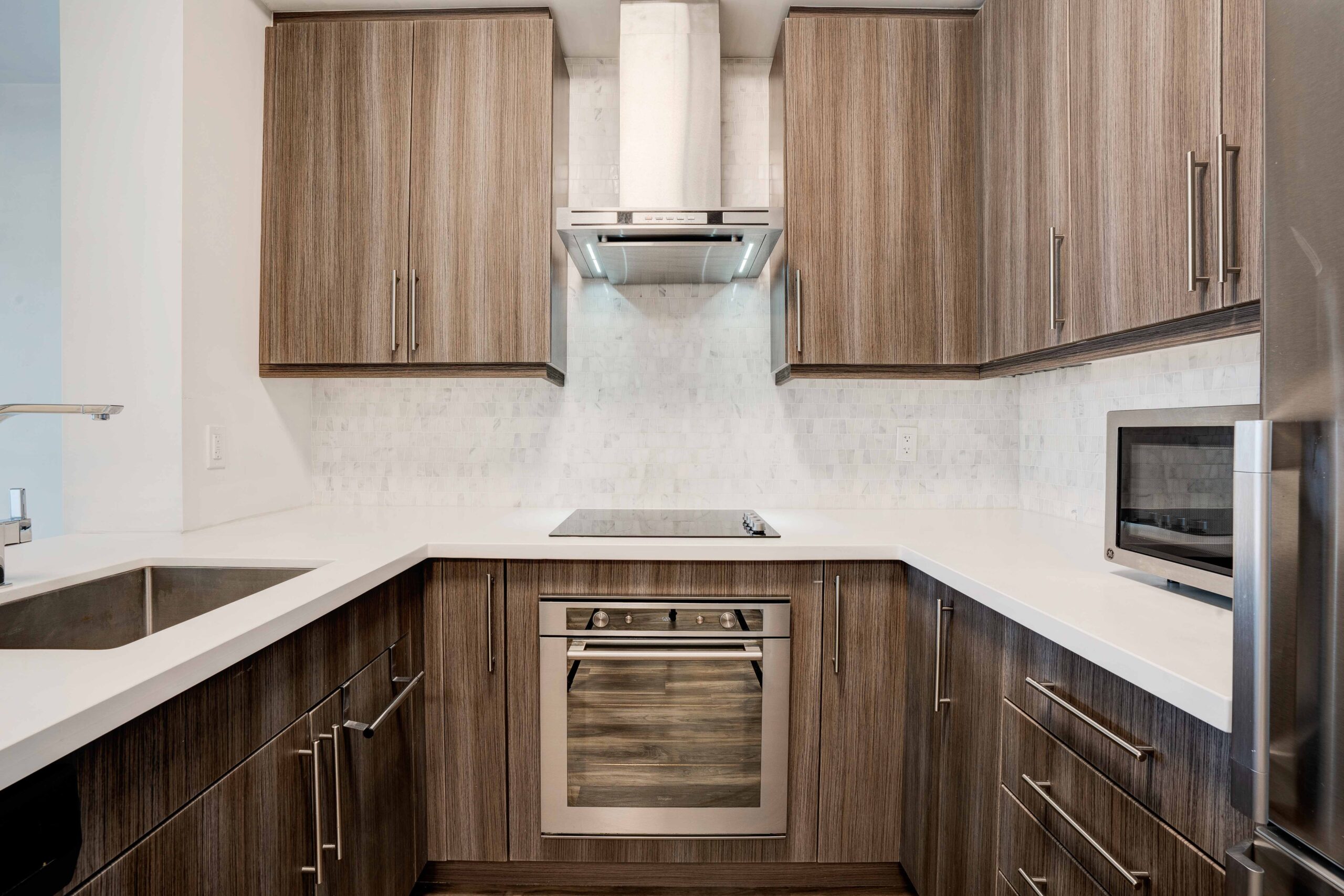 7132081 Fairview Lower Res5 Davies Condos